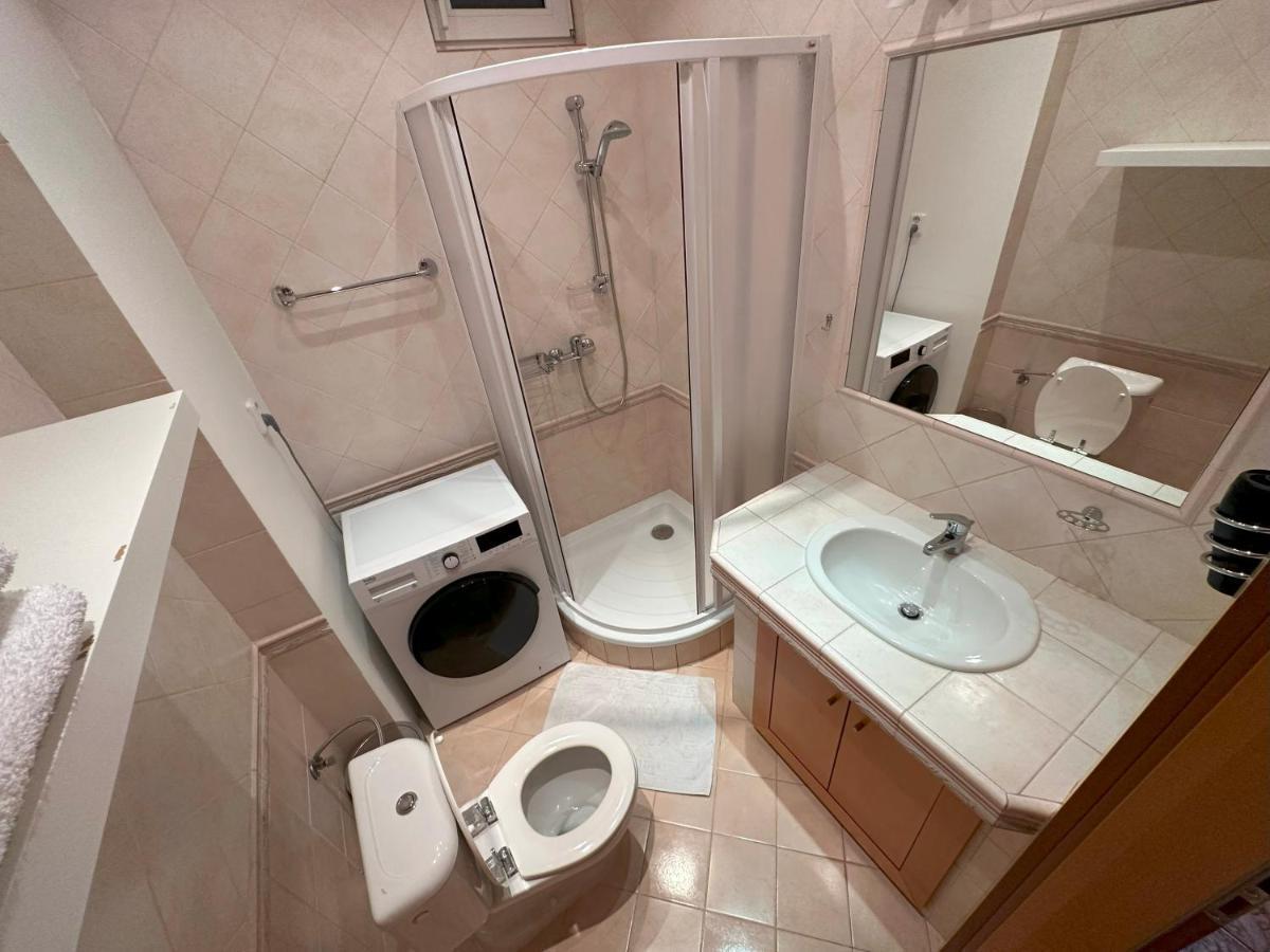 Castle View Apartments. Old Town Прага Экстерьер фото